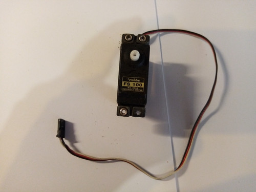 Robbe servo 100 - robbe,