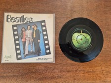 Beatles - Back in the U.S.S.R