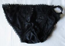 DDR Dessous Slip schwarz