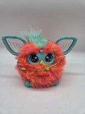 Hasbro Furby 2023 deutsch Koralle interactives Spielzeug Haustier Kuscheltier 