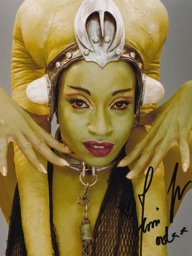 Femi taylor signed autogramm - femi,