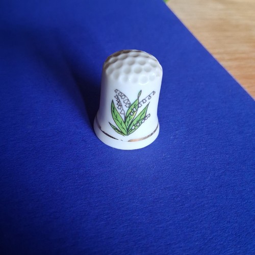 Alter porzellan fingerhut mit - fingerhut,