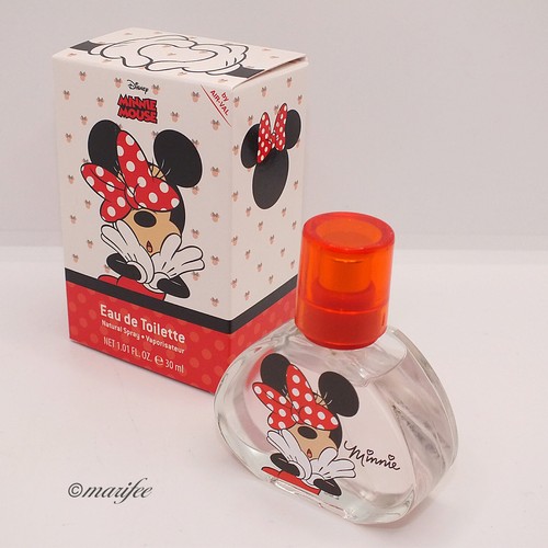 Disney air val - disney, minnie