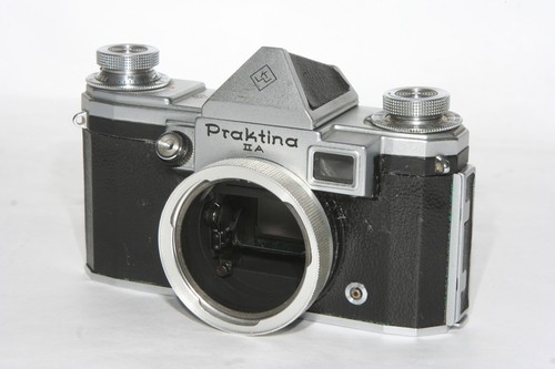 Praktina iia analoges - analoges, slr