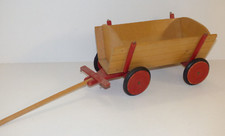 kleiner alter Handwagen