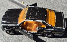 Mercedes 500 SEC Schwarzes