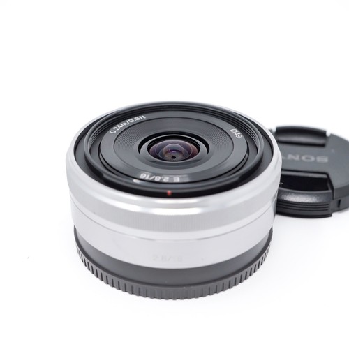 Sony 16mm 2 8 - e, f/2.8