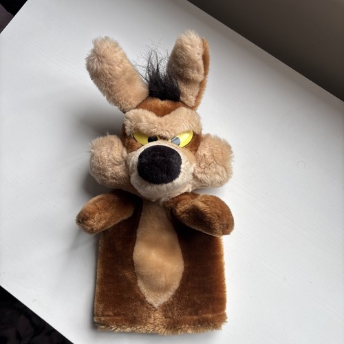 Vintage wile coyote - wile, e