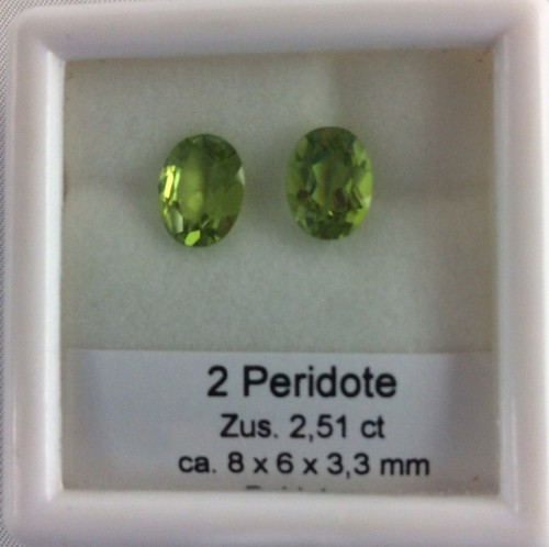Paar peridot edelsteine - paar,