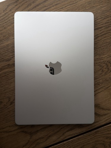 Macbook air 256 gb - m2,