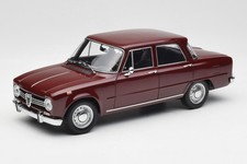 180120906 Alfa Romeo Giulia 1300 Dark Red Minichamps 1/18