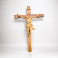 Geschnitztes holzkreuz - geschnitztes,