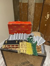 Hornby Railways R.005 City