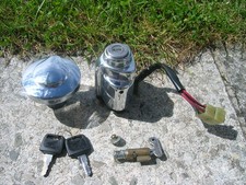 Schloßsatz Zündschloß Tankdeckel igntion switch lock set Honda VT 600 C Shadow