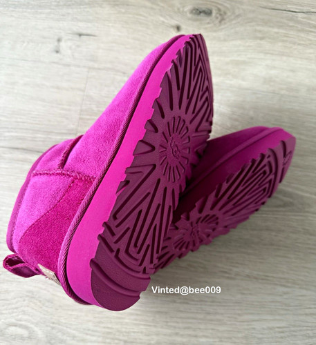 Ugg classic ultra - mini, in