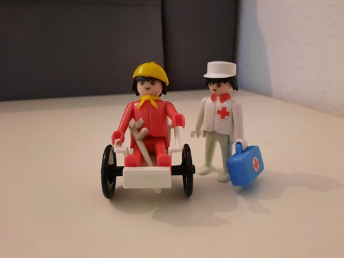 Playmobil system sanitäter - playmobil,