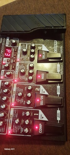 Boss e gitarren - me-70,