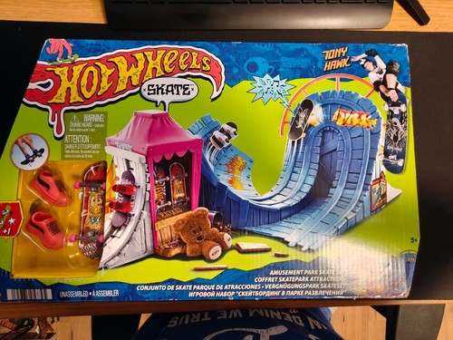 Hot wheels tony hawk - hot,
