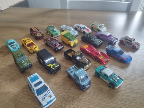 Matchbox hot wheels konvolut - matchbox,,