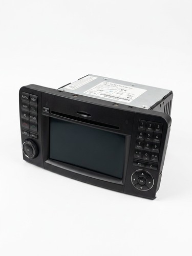 Mercedes benz radio - mercedes-benz,