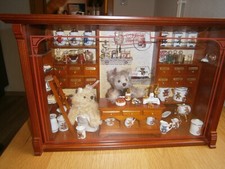 Steiff Diorama mit Bären 2 Bären  Honigstube 38 x 24 x 13 Vitrine Schaukasten