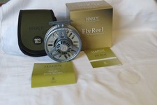 HARDY SWIFT 975 VERSTELLBARER ROLLENSITZ UNBENUTZTER ZUSTAND MADE IN ENGLAND