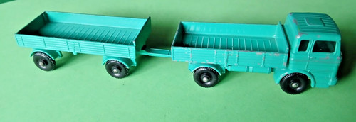 Matchbox regular wheels - matchbox, ©