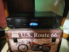 Sony SLV-SE650 Videorecorder inkl. über 100 VHS-Kassetten 