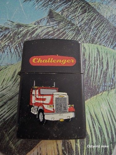 Feuerzeug aus sammlung zippo - aus,