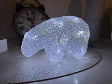 LED Acryl Polarbär Figur Leuchtend