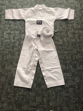 Judo Anzug Gr. 110 sehr gut erhalten