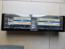 Minichamps 1: 43 Mercedes MB