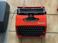 Privileg 270T Schreibmaschine rötlich/orange Vintage mechanisch mit Kofferdeckel