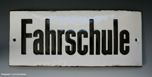 Uraltes massives emailschild - massives,