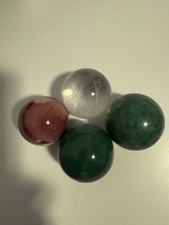 Edelstein-/Massagekugel-Set, 2 Nephrit,  1 Bergkristall, 1 Mookait je ca 3cm 