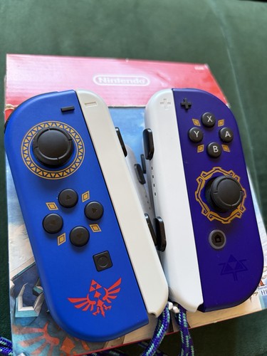 Nintendo joy con the legend - the,