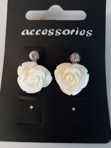 Ein paar ohrstecker rose - paar,