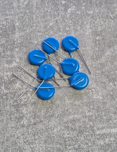 Varistor verschieden werte - verschieden,