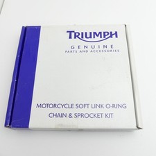 Original Triumph Speed Triple 1050 R Kettensatz Kettenkit Ritzel Kettenrad C4278