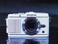 Olympus PEN E-P3  Weiß –