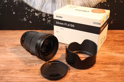 Sigma 50mm dn - 50mm, dg
