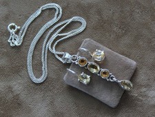 Hübsches Citrin-Set