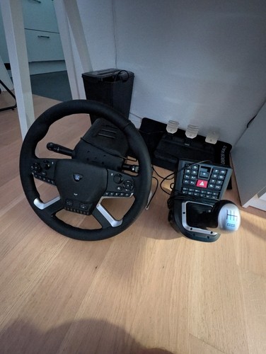 Hori force feedback truck - hori,