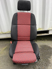 BMW E36 Compact Fahrersitz Sportsitz Sitz in ansehnlichem Zustand