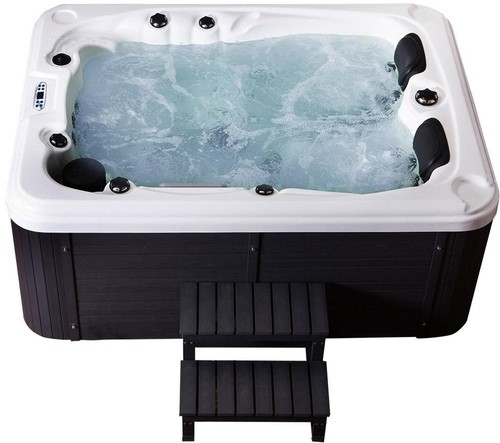 Deluxe outdoor whirlpool - deluxe,