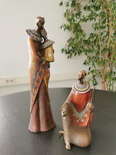 afrikanische Dekofiguren Liebespaar und sitzende Figur