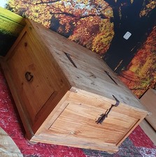 Truhentisch Pinienholz Landhausstil Sofatisch Couchtisch Wohnzimmer Groß