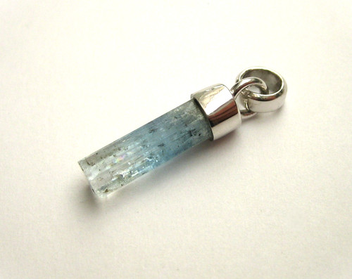 Aquamarin edelstein anhänger - edelstein,