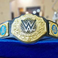 Custom World heavyweight