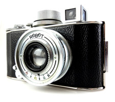 Berning RoBoT I Zeiss Tessar 3,75cm F2,8 #22495 rotating viewfinder + bag jm081